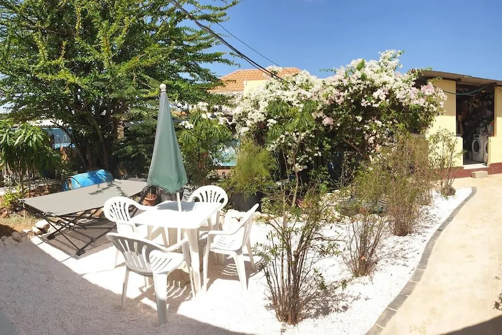 Rosa'S Rust En Pad Apartment Willemstad 0*,  Curacao